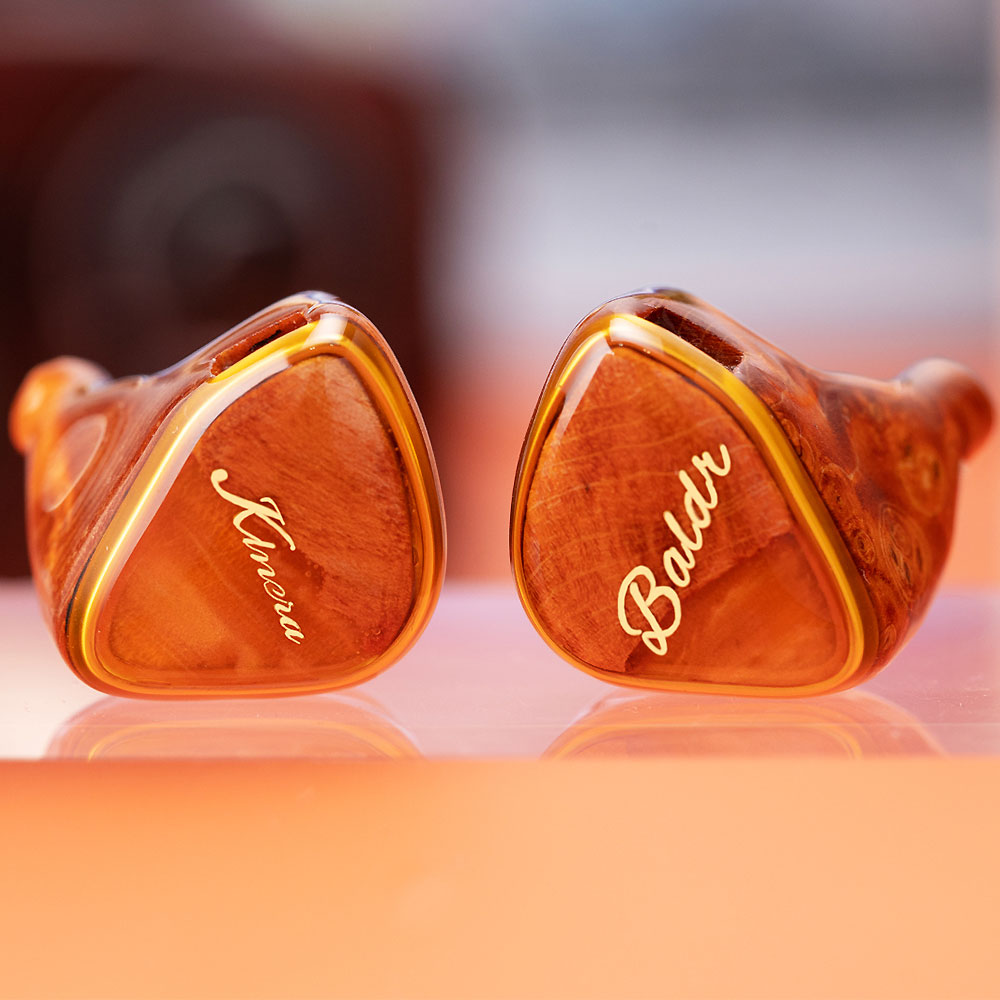سماعات أذن جديدة من كينيرا بال - مراجعة In Ear Monitor Iem وسعره